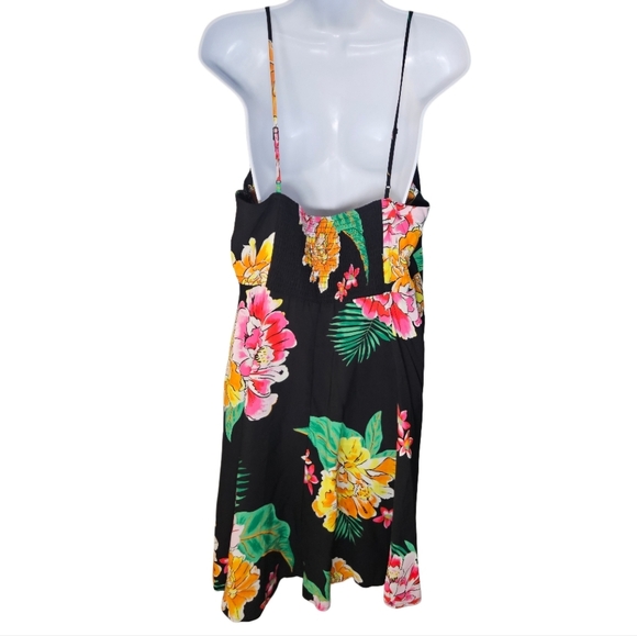 0004 Old Navy New NWT Tropical Black Floral Spaghetti Strap Dress Travel Size XL - Picture 3 of 11